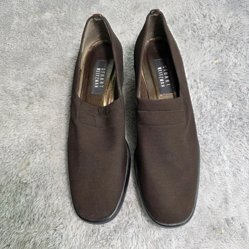 Stuart Weitzman brand stuart